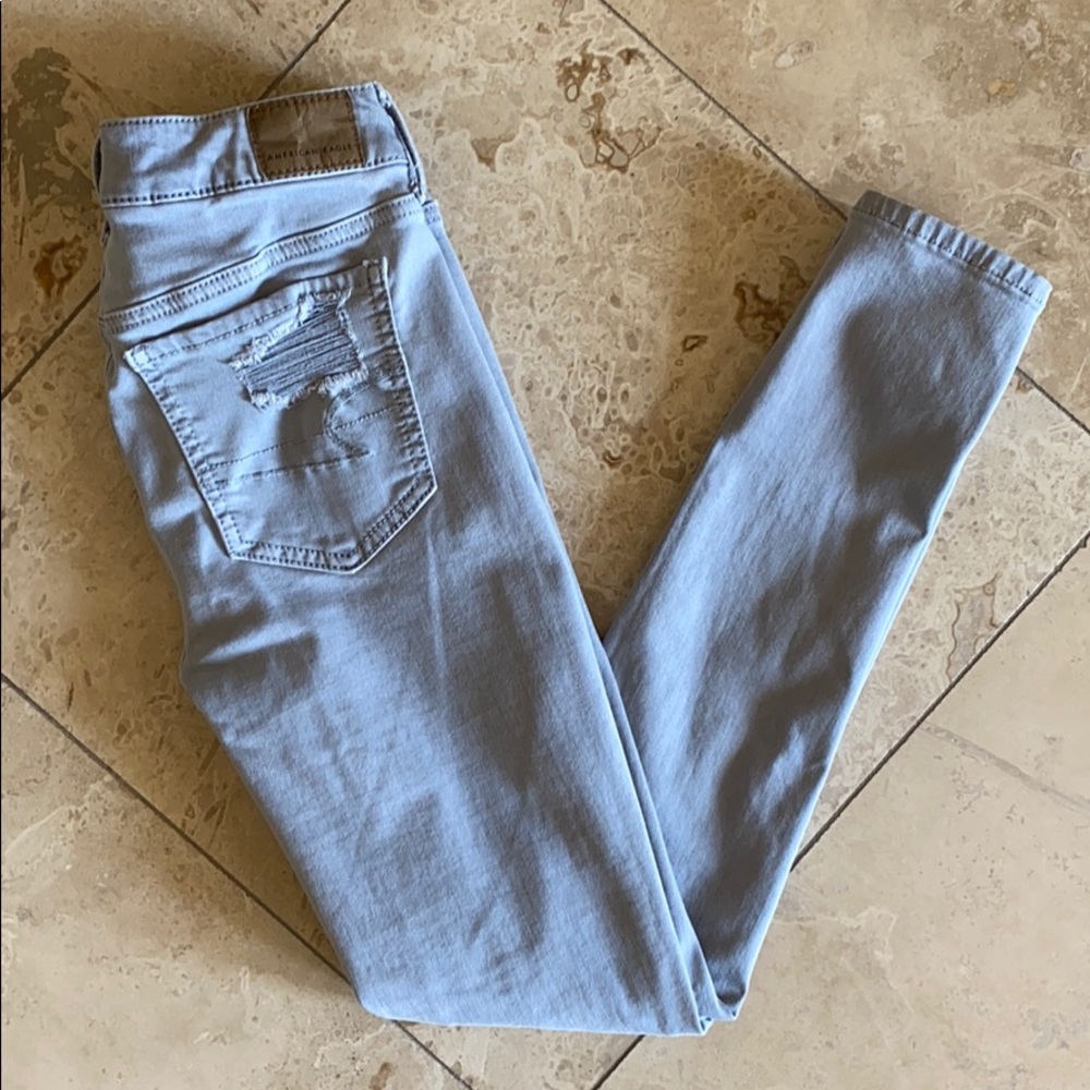 American Eagle Light Grey Distressed Jeggings - image 5